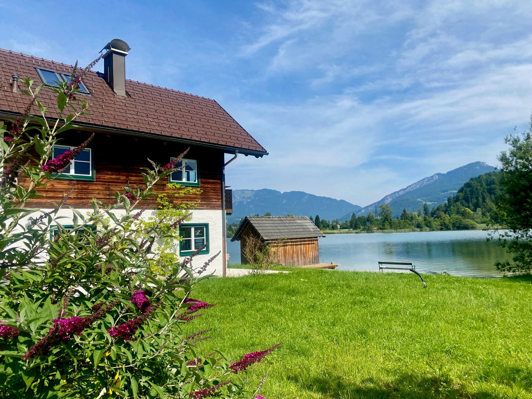 Luxus Villa mit Seeblick im Salzkammergut