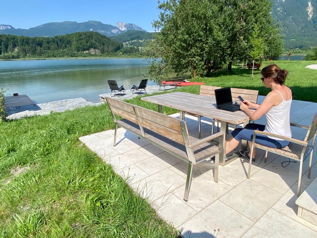 Lady in front of the Lake