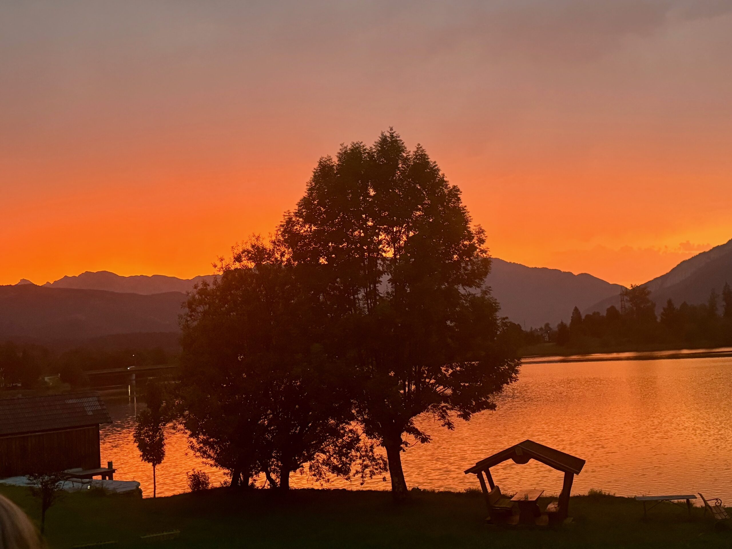 Sonnenuntergang-rot-scaled
